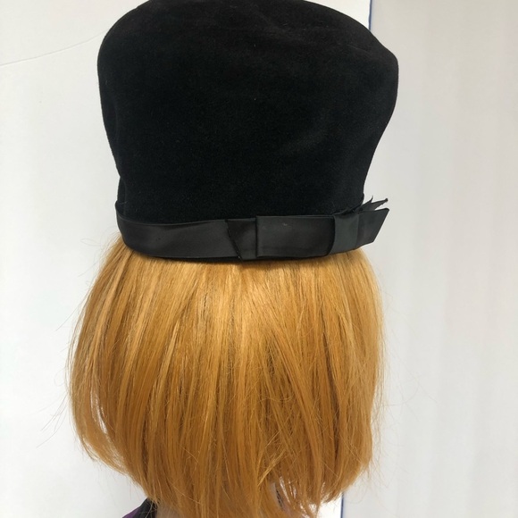 VTG Miss Eileen Originals Hat Black with Rhinestones and Bow Detail - Picture 10 of 11